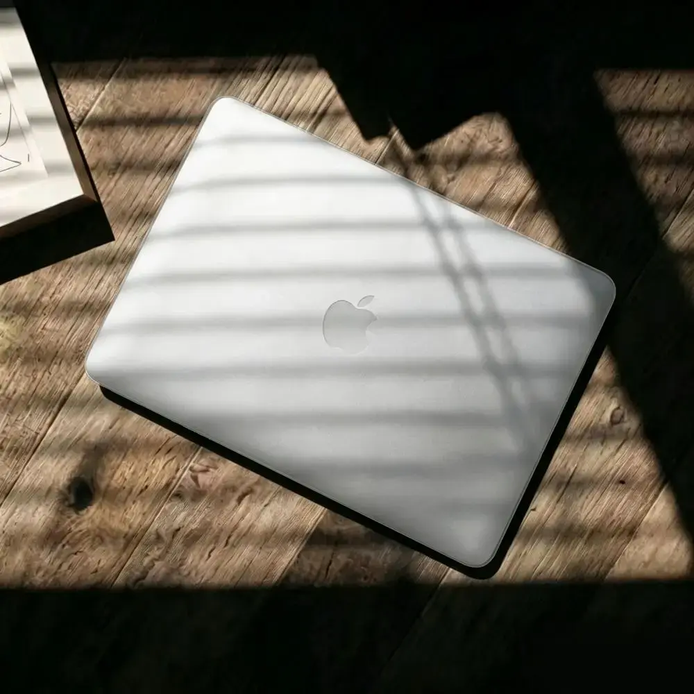 TECH-PROTECT SOFTSHELL MACBOOK PRO 16 M1-M5 / M5 PRO / M5 PRO MAX 2021-2026 CRYSTAL CLEAR