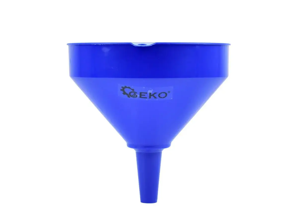 Eļļas piltuve ar sietiņu 24cm