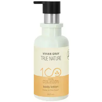 "True Nature Cedar & Patchouli Body Lotion - Tělové mléko" translates to "True Nature Cedar & Patchouli Body Lotion - Body Milk".