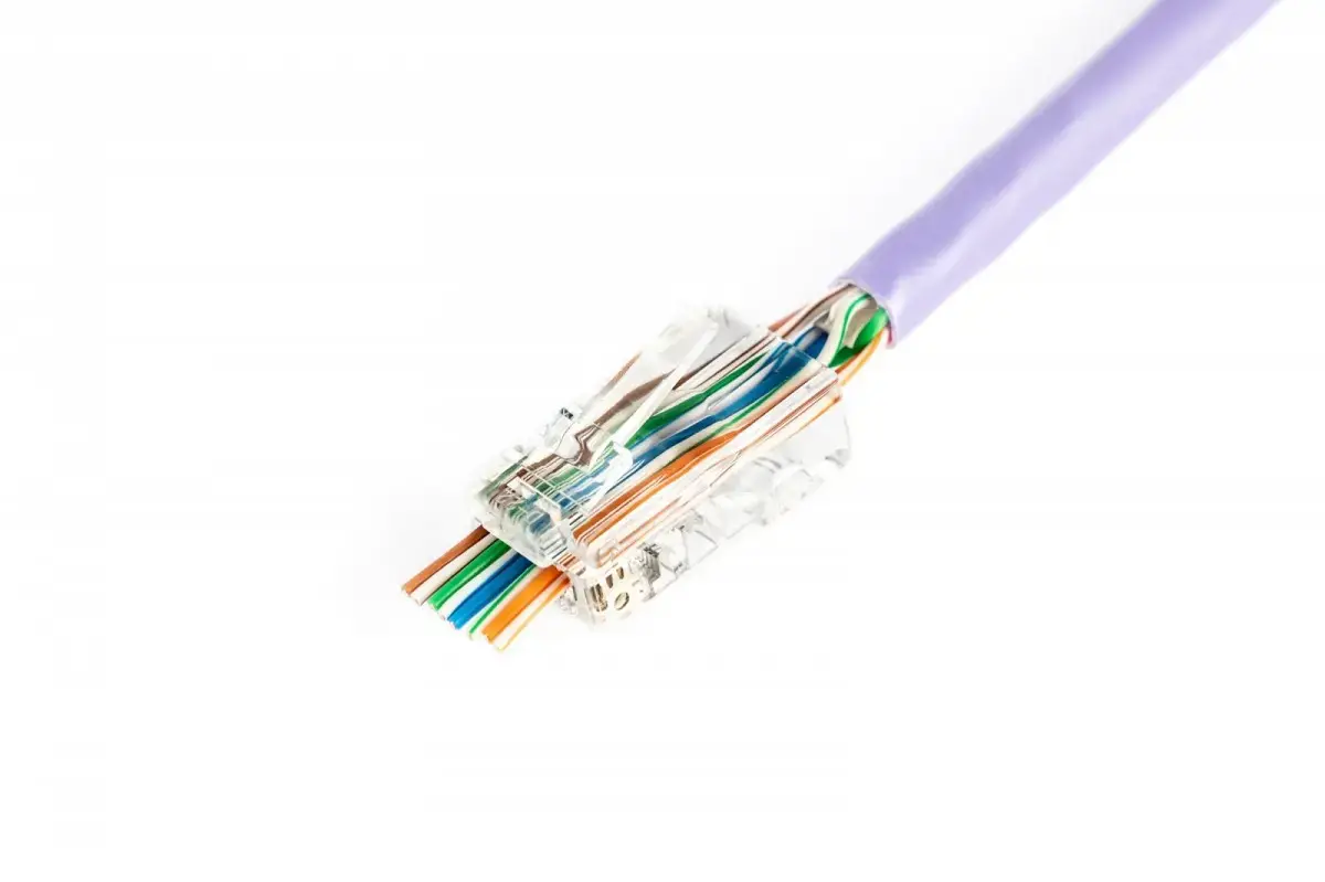 RJ45 plug kat.5e X-ML-5U-EZ