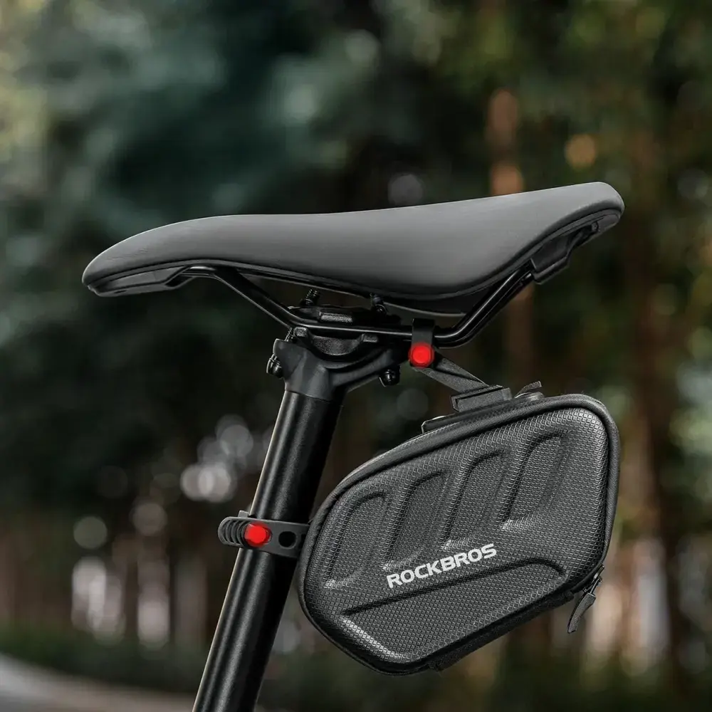 Torba rowerowa Rockbros C61 podsiodłowa z inteligentną lampką tylną 0,45 l - czarna