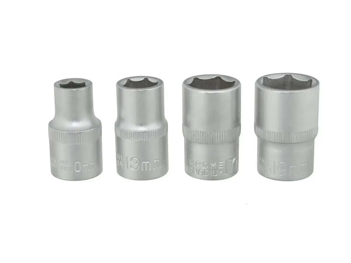 4 pcs 1/2" 10-19mm Cr-V Socket Set