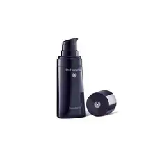 Dr. Hauschka Foundation - Nourishing makeup