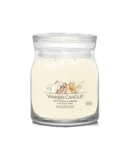 Yankee Candle Soft Wool & Amber signature candle medium 368 g