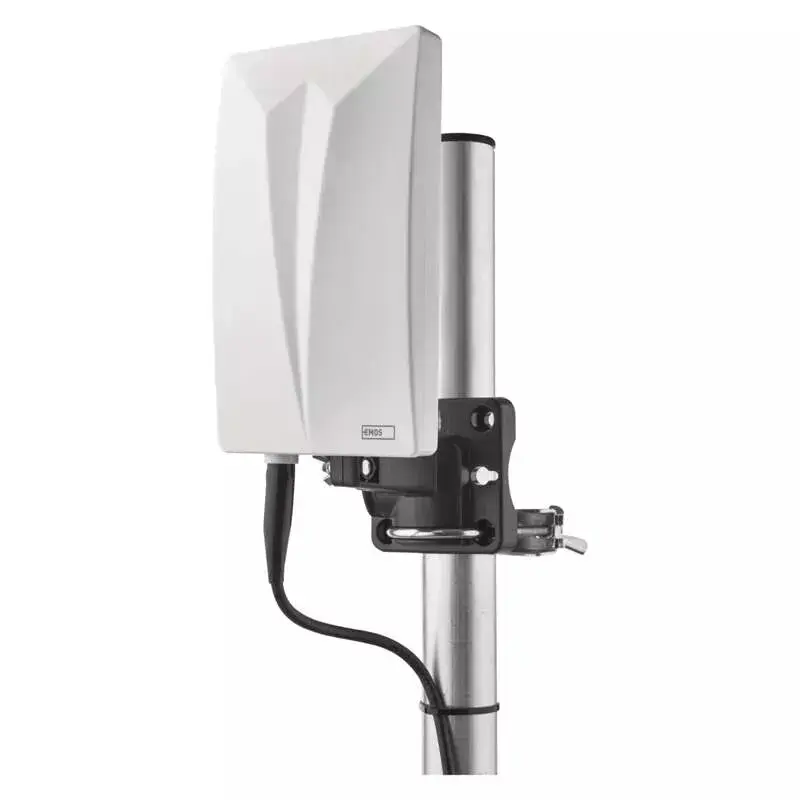 Universal outdoor/indoor DVB-T antenna with amplifier