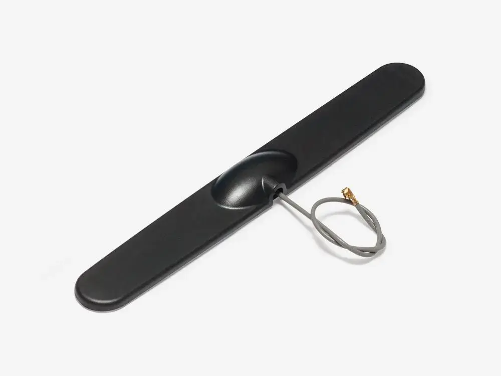 Dipola antena GSM paredzēta MKRWAN1310 GSM