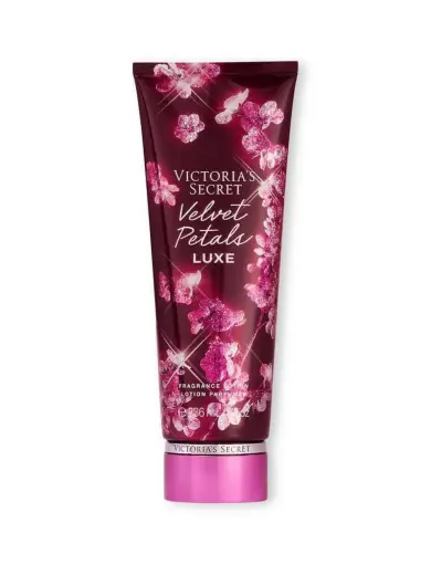 Victoria's Secret, Velvet Petals Luxe, Deep Moisturizing, Body Lotion, 236 ml