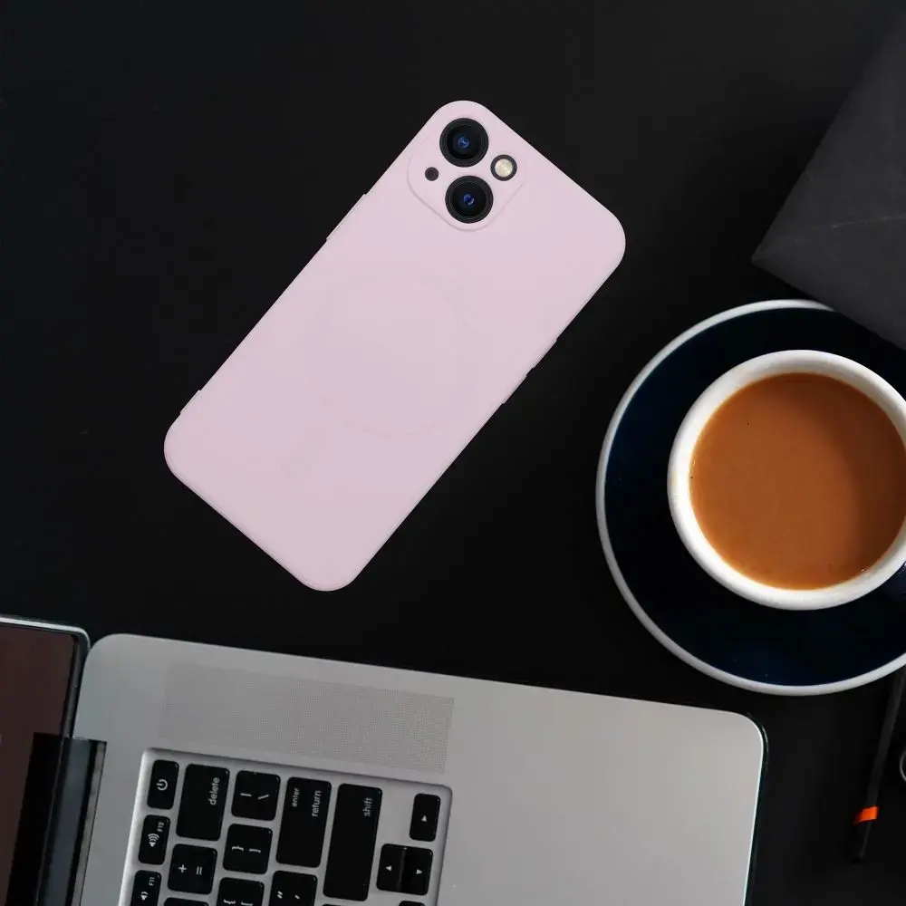 Silicone Mag phone case with MagSafe support for iPhone 17 Pro | iPhone 18 Pro pink