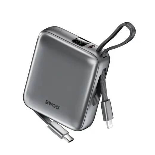 BWOO P74 išorinė baterija (powerbank) | 10 000 mAh | 22.5W | USB-C, Lightning | juodas