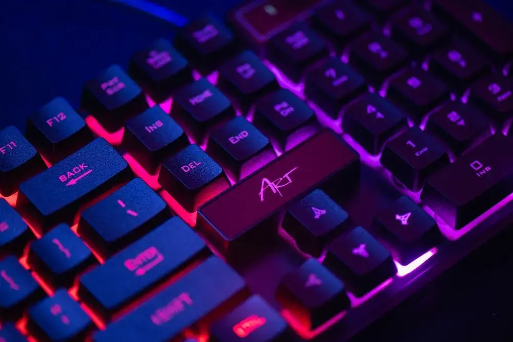 ART set wire keyboard USB A QWERTY with light + wire mouse USB A with light AK-50 black