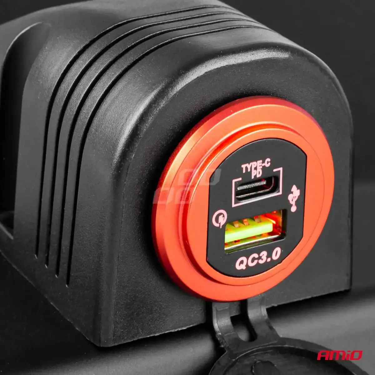 Waterproof phone charger 2xUSB 12/24V MOD-03