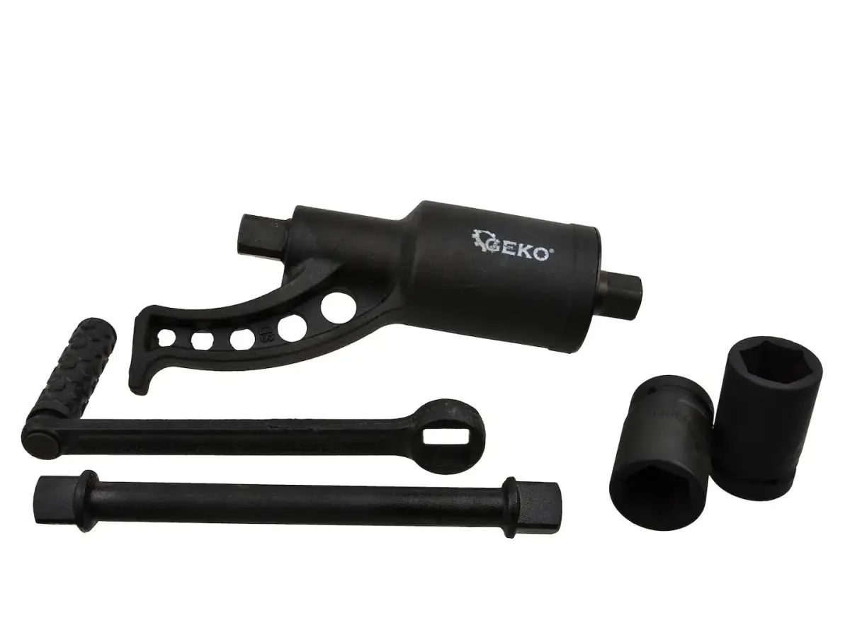 Labor Saving Wrench QL-68D with 32, 33mm Sockets, Black
