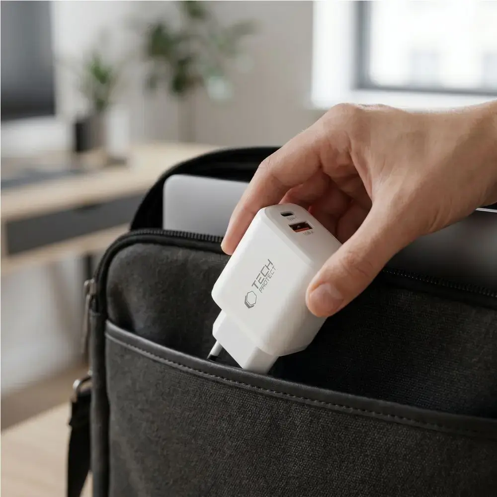 Tech-Protect NCA65W-GAN tīkla lādētājs | 65W | PD, QC, GaN | USB-C, USB-A | balts