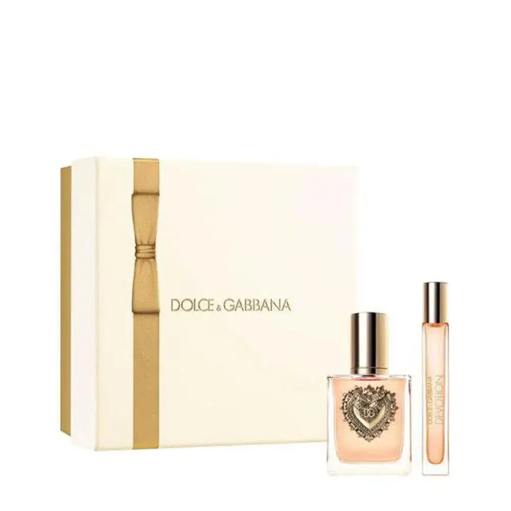 Dolce  AND  Gabbana Dolce and Gabbana