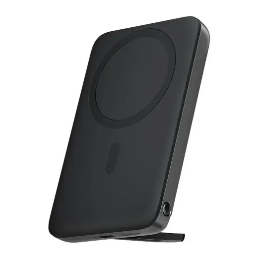 Aukey PB-MS01 внешний аккумулятор (powerbank) | 6700 mAh | 20W | USB-C, MagSafe | LED дисплей | черный