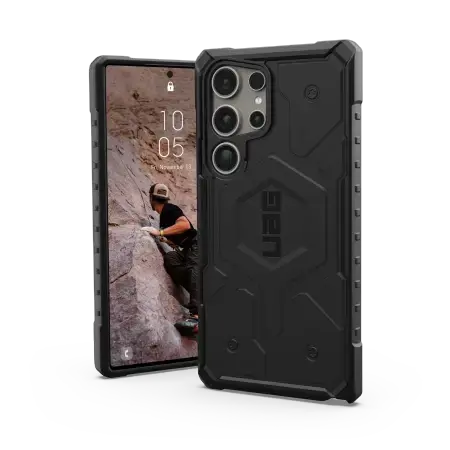 UAG Pathfinder Magnet case for Samsung Galaxy S24 Ultra 5G with magnetic module - black