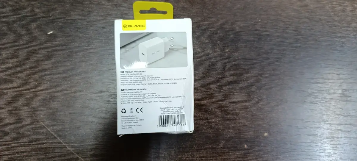 Blavec BC-7 tīkla lādētājs | 45W | PD, QC, GaN | USB-C | ar USB-C uz USB-C vadu komplektā | balts