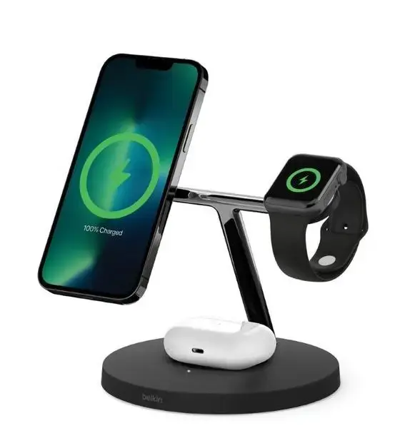 BOOST CHARGE PRO 3-in-1 wireless charging cradle MagSafe black