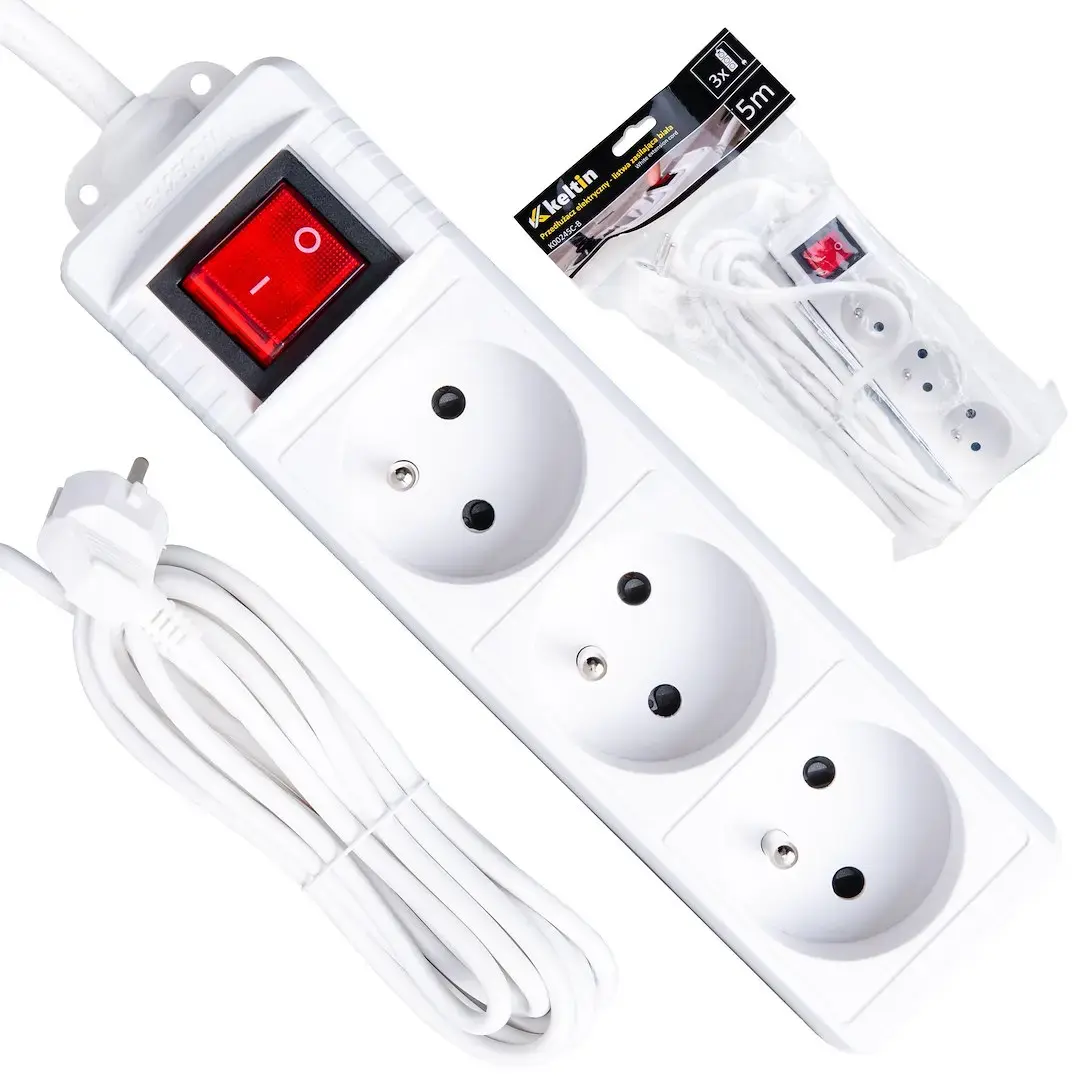 White extension cord with switch, 3 sockets, 5m