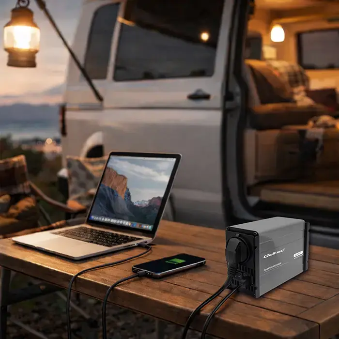 Qoltec MS Wave Voltage Converter | 12V to 230V | 300/600W | USB | Compatible with LiFePO4, GEL and AGM batteries