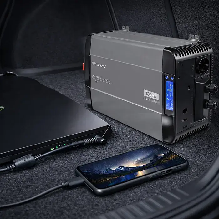 Qoltec Pure Sine Wave Inverter | 12V to 230V | 3000/6000W | LCD | USB | USC-C | Compatible with LiFePO4 GEL AGM