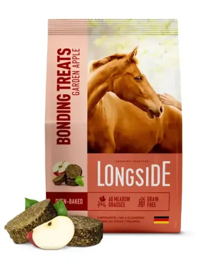 Longside Bonding Treats for Horses - Garden Apple 500 g