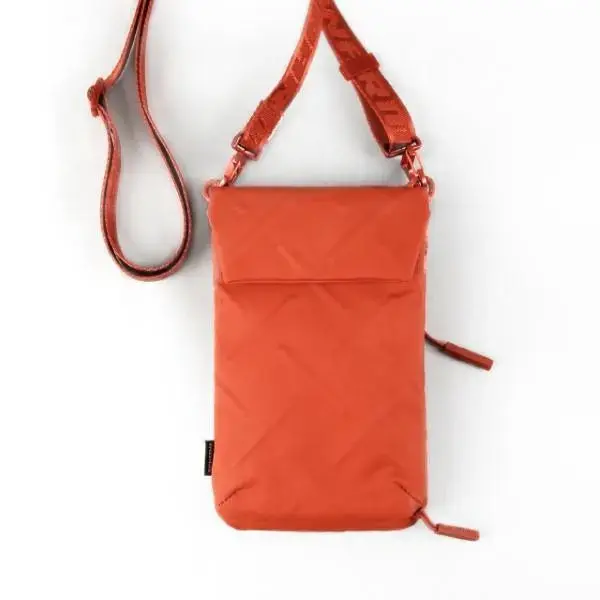 Skinarma Phone Bag Juno orange