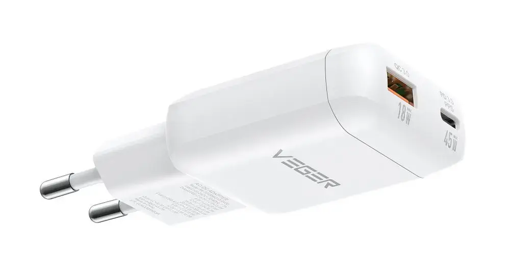 Phone charger USB A + Type C PD 45W + data cable Type C to C 100W VEGER TR121 white