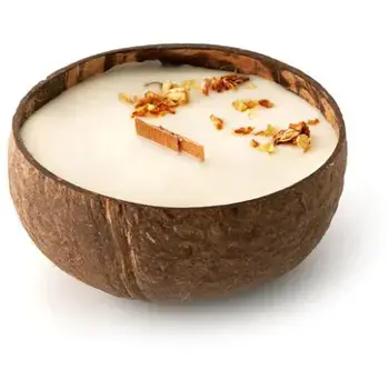 Tropikalia Candle in Coconut - lemon & mint