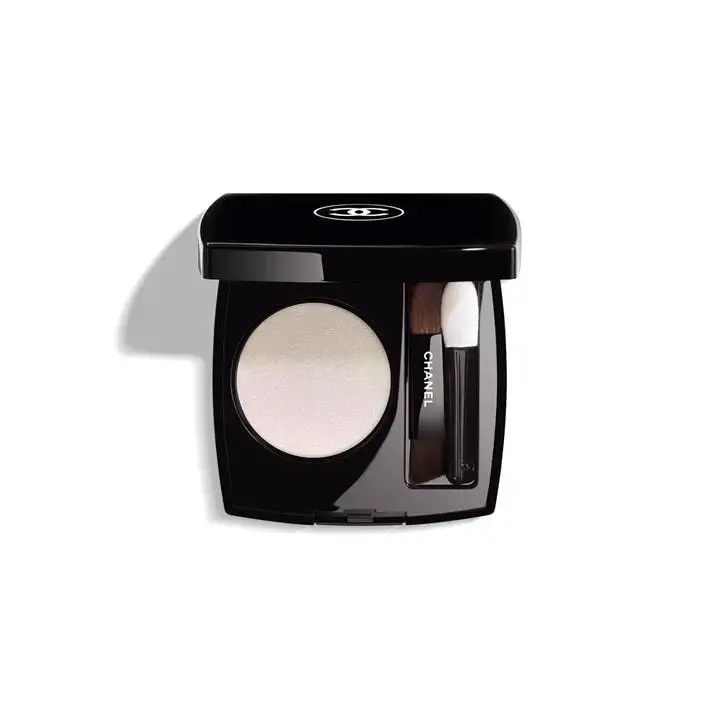 Chanel Chanel Ombre Essentielle - Multi-use Longwearing Eyeshadow