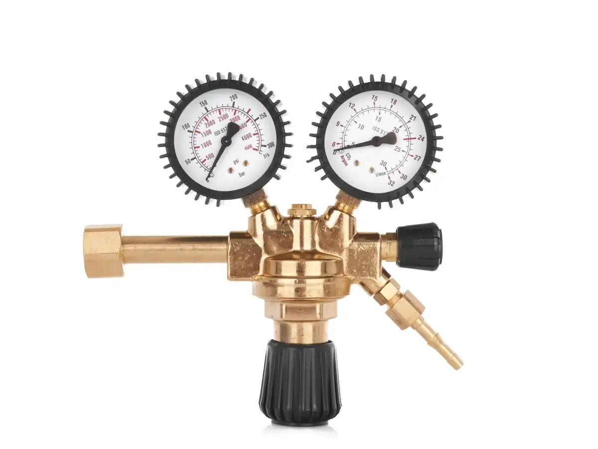 CO2/Argoni gaasiregulaator