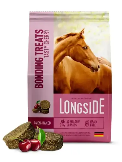 Longside Bonding Treats for Horses - Tasty Cherry 500 g