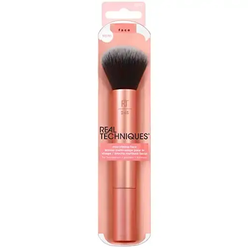 For Foundation + Powder + Bronzer100% VeganCruelty-FreeRT® 245Oversized head easily blends for a flawless, natural glow.