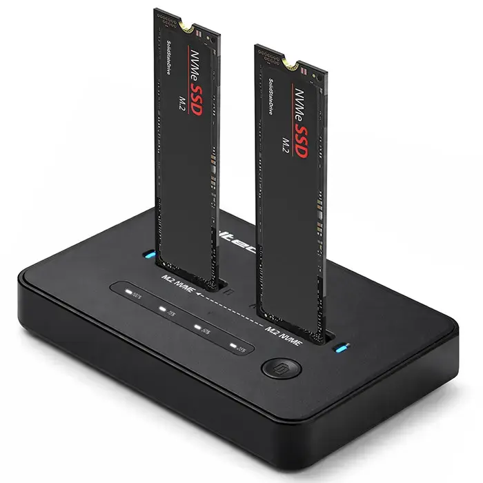 Qoltec M.2 NVMe SSD dokstacija | PCIe | USB-C | 20 Gb/s | DUĀLI 2 x 8 TB | Bezsaistes klonēšana