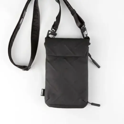 Skinarma Phone Bag Juno black