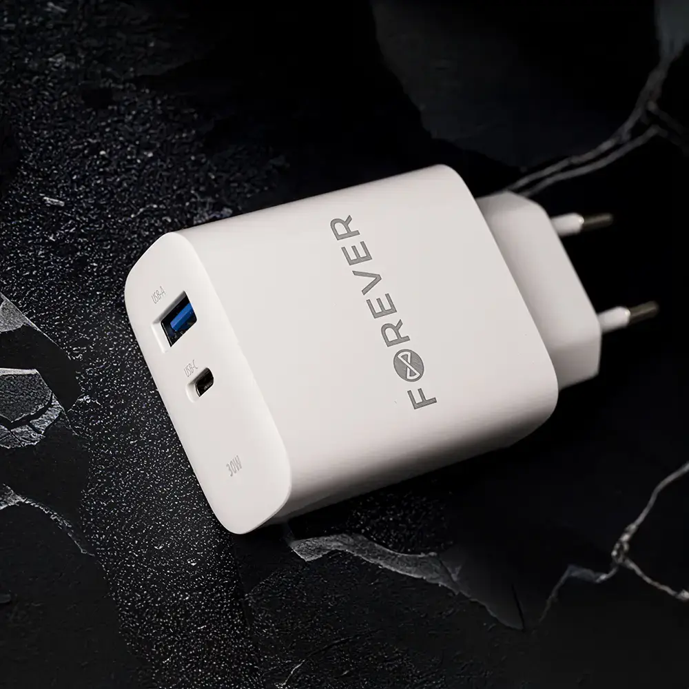 Forever TC-07-30AC tīkla lādētājs | 30W | PD, QC | USB-C, USB-A | USB-C uz USB-C vads komplektā | balts
