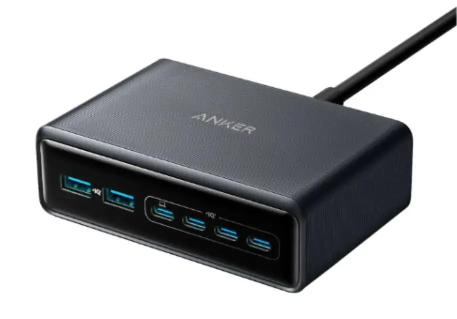 GeNPrime travel charger | 200W | 4x USB-C | 2x USB-A | black