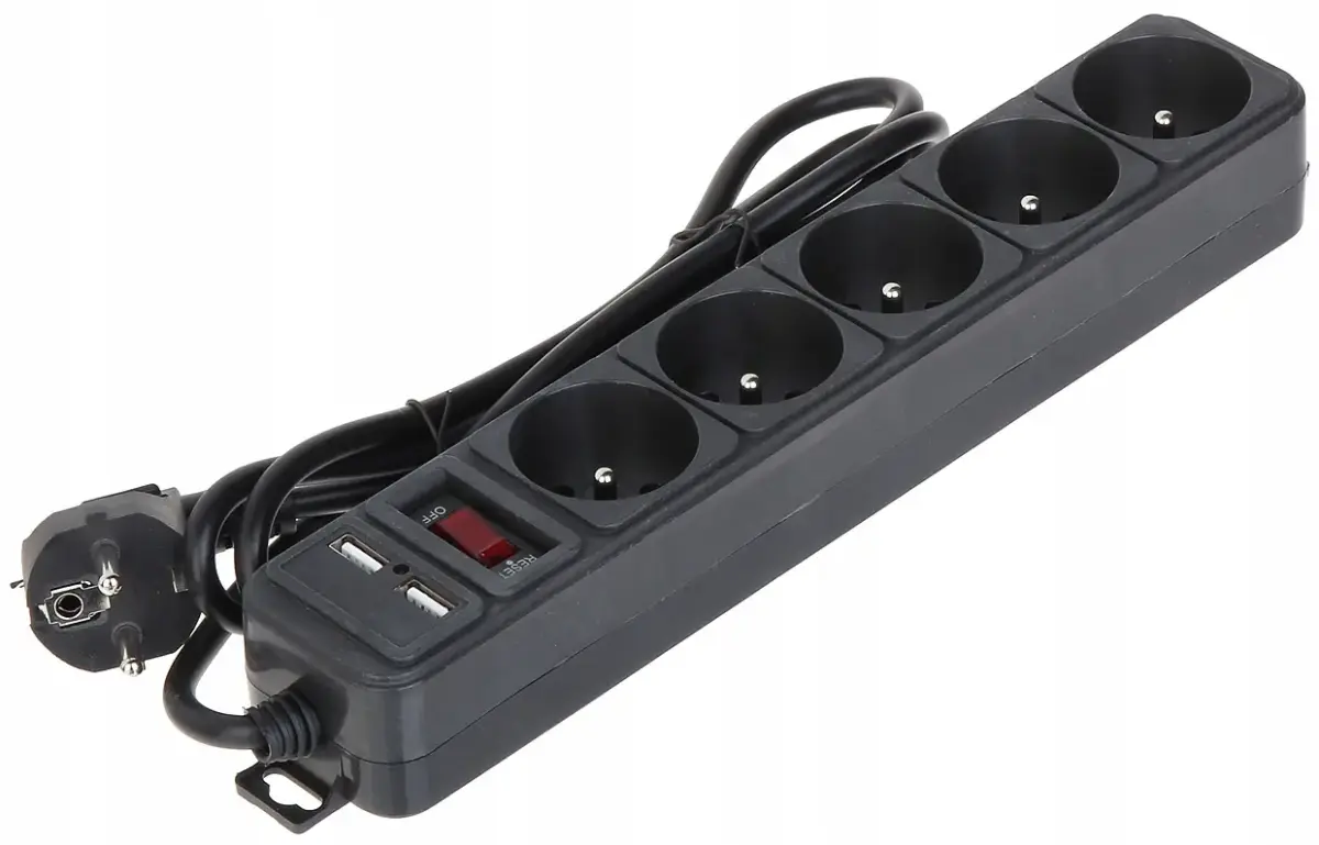 Surge Protector AK-SP-05U 5 Sockets + 2x USB-A 1.8 m