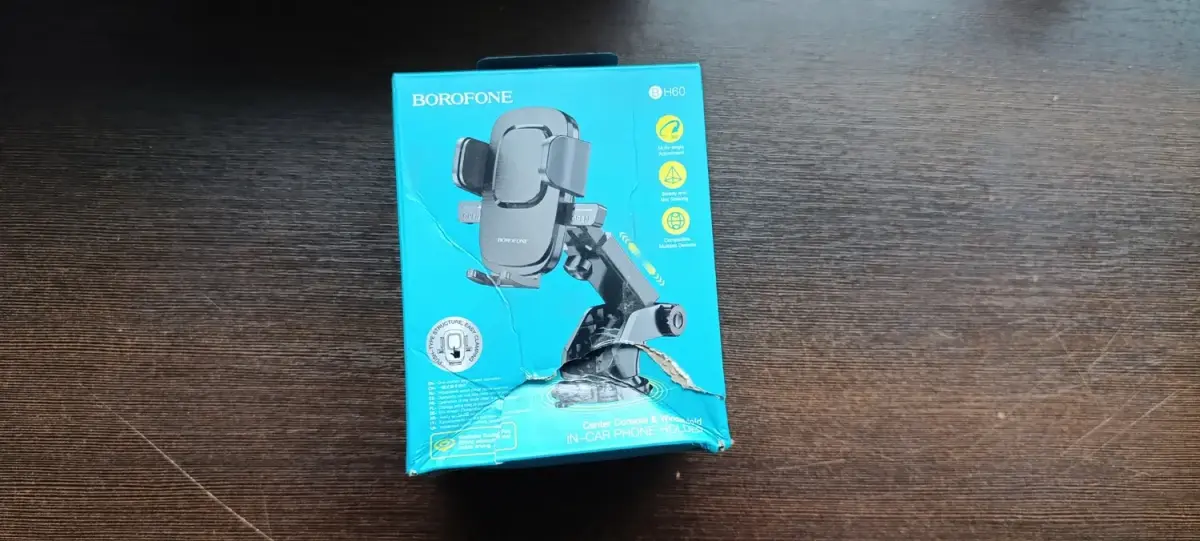 Borofone Car holder BH60 Dainty with windshield mount black (damaged packaging)