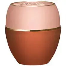 Miraculous pot with cocoa butter.