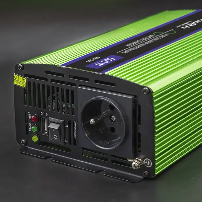Qoltec Pure Sine Wave Inverter Monolith | battery charger | UPS | 300W | 600W |  12V to 230V
